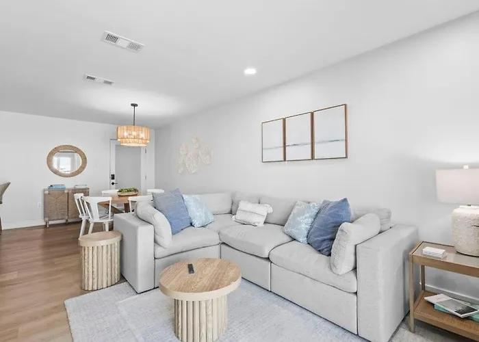 Holiday home Beachfront Bliss At Sundial B3 3 Bedroom Sleeps 8 Gulf Shores