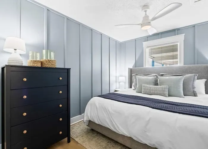 Beachfront Bliss At Sundial B3 3 Bedroom Sleeps 8 Holiday home Gulf Shores